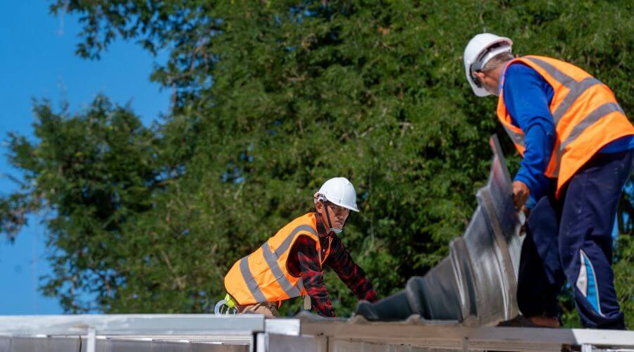 Professional new roof installation services in Lillian, TX